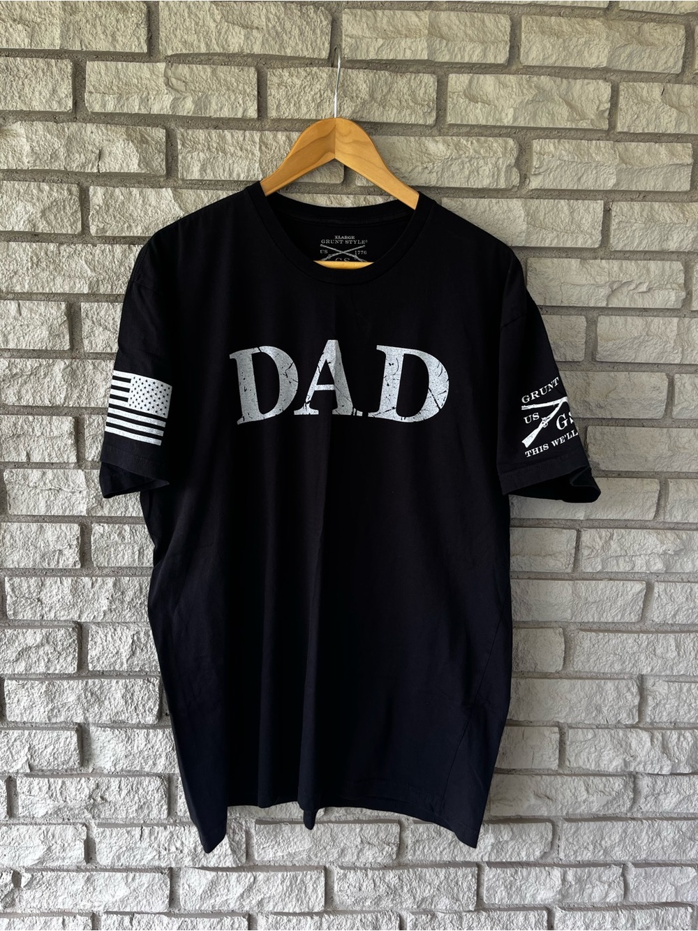 Grunt Style Crewneck Dad Definition Black Tee Size XL